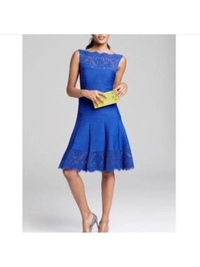 Tadashi Shoji Illusion Lace Pintuck Jersey Blue Cocktail Dress Women's Medium